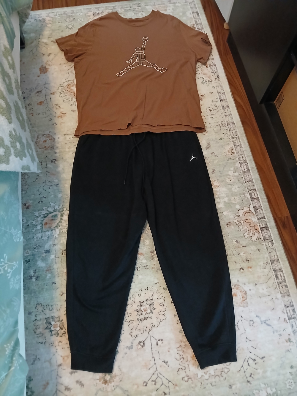 Jordan Brown Graphic Tee and Black Joggers